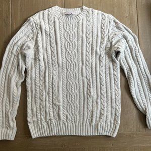 Classic Prep Woman's Cable knit Gray Sweater - Size M - Worn Once